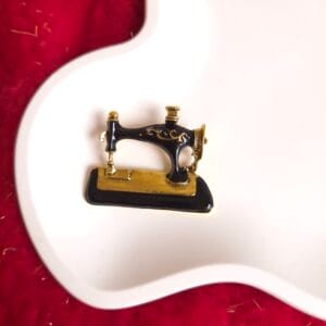 Brosh makinë e qepjes