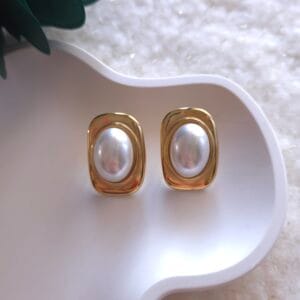 Vath katrore me perlë